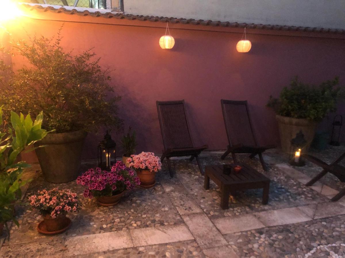 La Posada De Lola El Molar Esterno foto